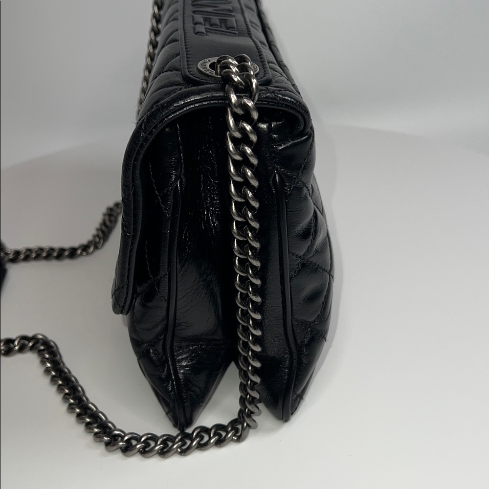 ❤️NWT CHANEL CC FLAP BAG IN BLACK AGED CALFSKIN LEATHER W/ RUTHENIUM HARDWARE - Picture 5 of 17